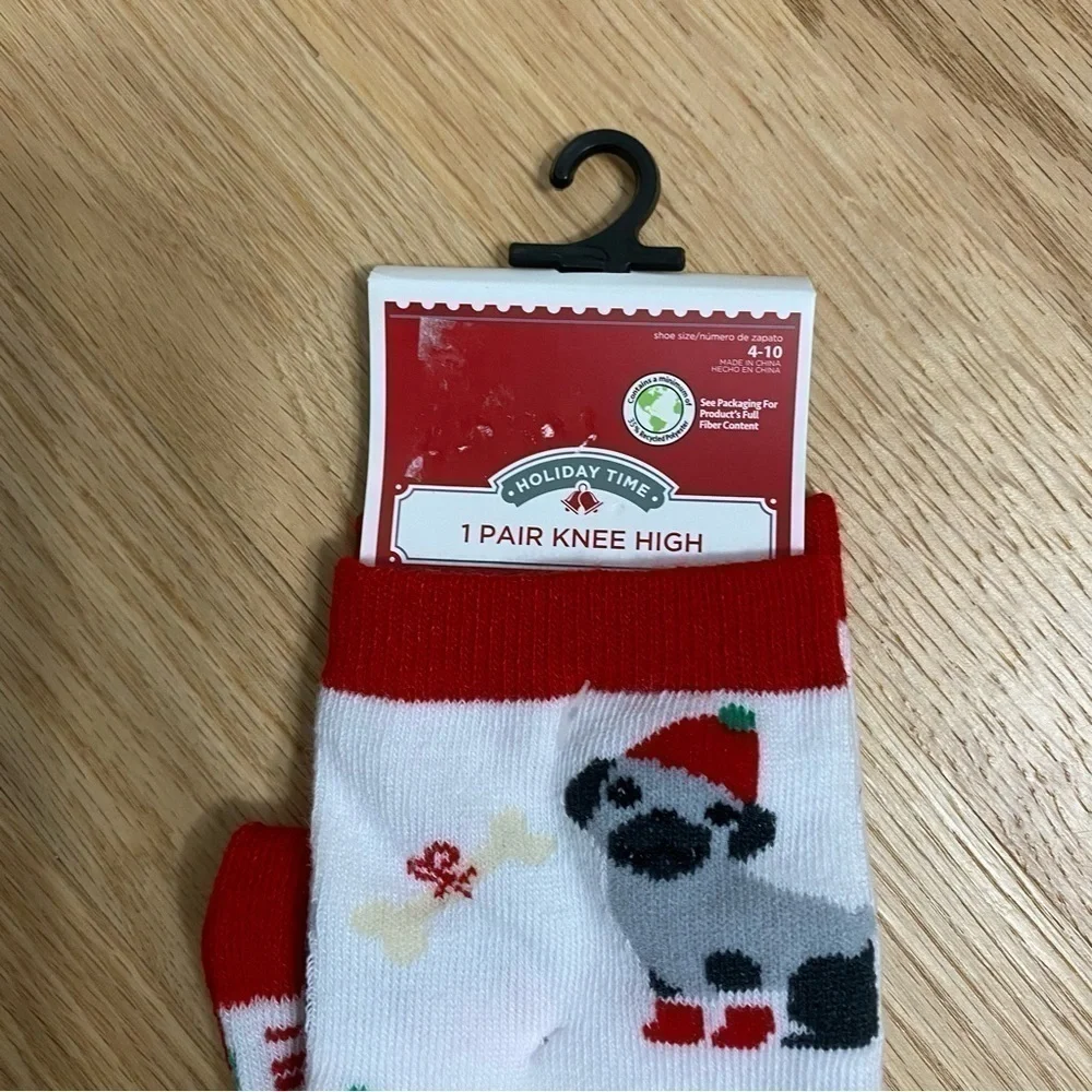 Pug Christmas Dog Knee High Socks NEW Sz 4-10 Santa Hat